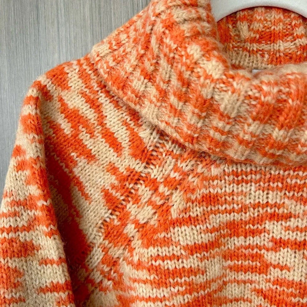NWT Joie Knit Sweater - Picture 4 of 6